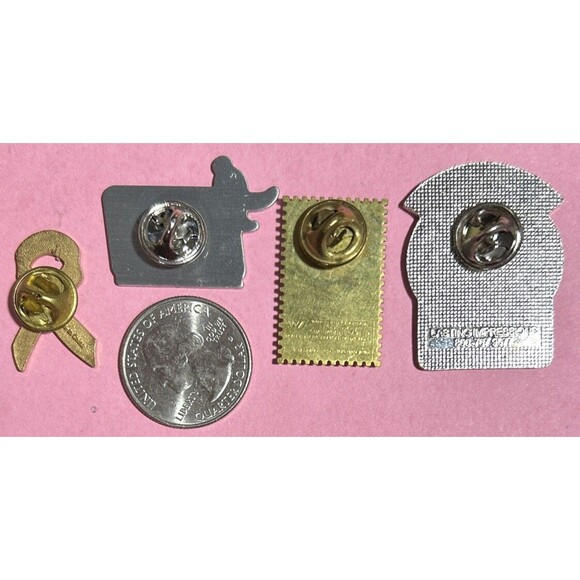 1st Survivor’s Race for 2010 Pin and 3 other Awareness ,Pink Ribbon Lapel Pins - Picture 2 of 4